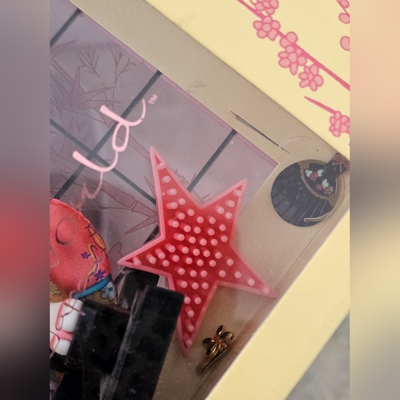 Bratz Tokyo collector - Picture 4 of 5